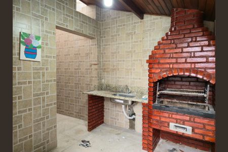 Casa de condomínio para alugar com 98m², 2 quartos e 2 vagasChurrasqueira