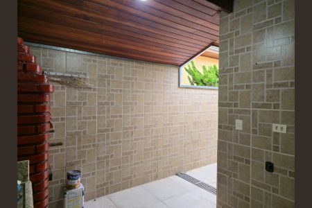 Casa de condomínio para alugar com 98m², 2 quartos e 2 vagasChurrasqueira