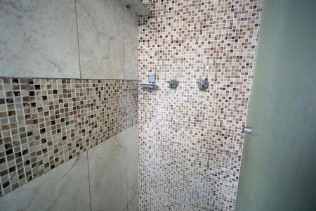 Apartamento para alugar com 51m², 2 quartos e 1 vaga Apartamento para alugar com 51m², 2 quartos e 1 vagaBanheiro