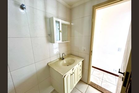 Apartamento para alugar com 67m², 3 quartos e 1 vaga Apartamento para alugar com 67m², 3 quartos e 1 vagaBanheiro