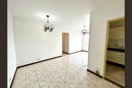 Apartamento para alugar com 67m², 3 quartos e 1 vaga Apartamento para alugar com 67m², 3 quartos e 1 vagaSala