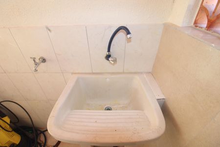 Casa para alugar com 90m², 2 quartos e sem vagaÁrea de Serviço