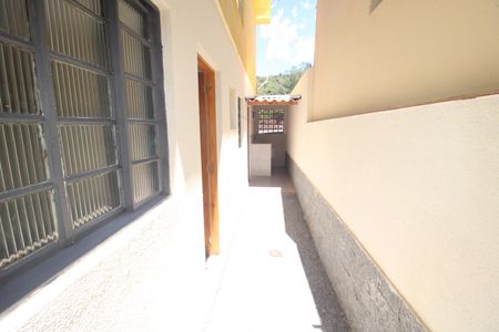 Casa para alugar com 90m², 2 quartos e sem vagaÁrea de Serviço