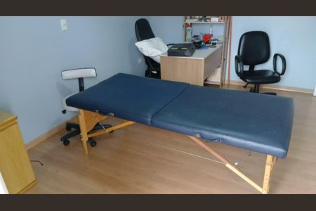 Casa à venda com 4 quartos, 240m² em Parque das Nações, Santo André