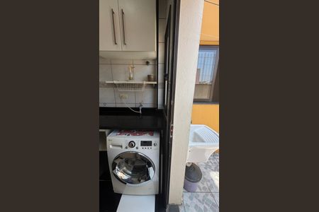 Apartamento para alugar com 73m², 2 quartos e 2 vagasCozinha