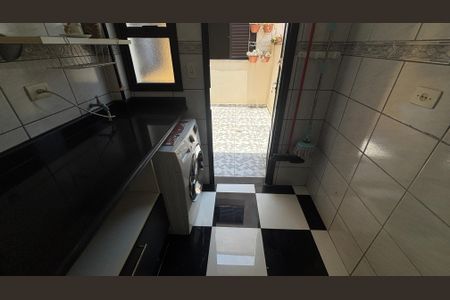 Apartamento para alugar com 73m², 2 quartos e 2 vagasCozinha