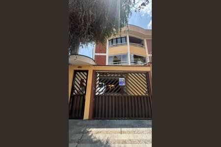 Apartamento para alugar com 73m², 2 quartos e 2 vagasFachada