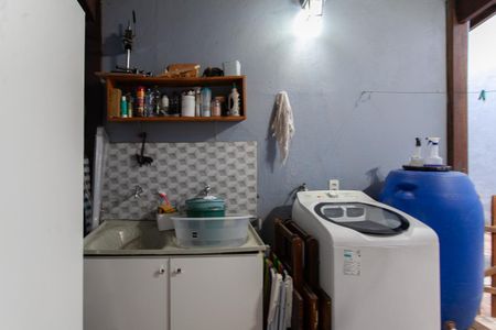 Casa à venda com 180m², 3 quartos e 2 vagasÁrea de Serviço