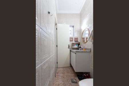 Casa à venda com 180m², 3 quartos e 2 vagasBanheiro da Suíte