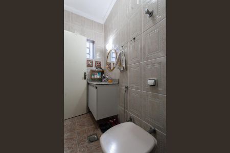 Casa à venda com 180m², 3 quartos e 2 vagasBanheiro da Suíte