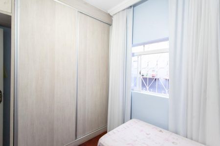 Casa à venda com 180m², 3 quartos e 2 vagasQuarto 2