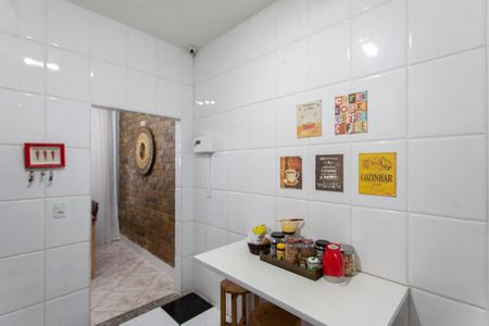 Casa à venda com 180m², 3 quartos e 2 vagasCozinha