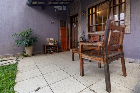 Casa à venda com 220m², 3 quartos e 3 vagasHall de entrada