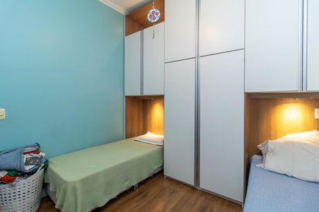 Quarto 1 de casa à venda com 3 quartos, 220m² em Novo Glória, Belo Horizonte