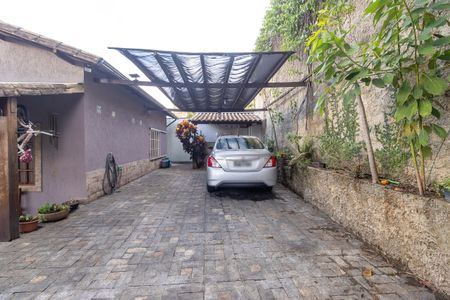 Casa à venda com 220m², 3 quartos e 3 vagasGaragem
