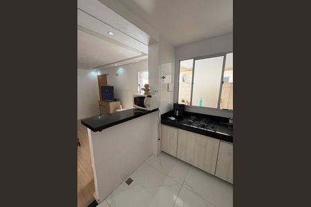 Apartamento à venda com 57m², 2 quartos e 1 vagaCozinha