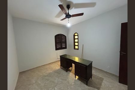 Casa para alugar com 130m², 4 quartos e sem vagaQuarto 2