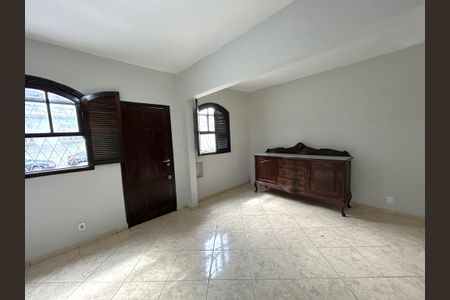 Sala de casa para alugar com 4 quartos, 130m² em Quintino Bocaiúva, Rio de Janeiro