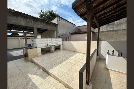 Casa para alugar com 130m², 4 quartos e sem vagaTerraço