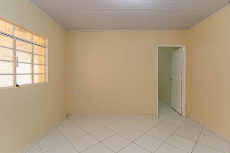 Sala de casa para alugar com 3 quartos, 144m² em Vila Liviero, São Paulo