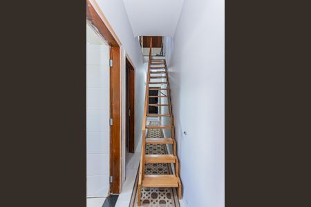 Casa à venda com 180m², 3 quartos e 4 vagasCorredor