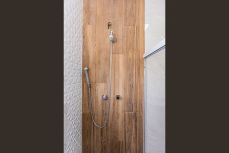 Casa à venda com 180m², 3 quartos e 4 vagasBanheiro