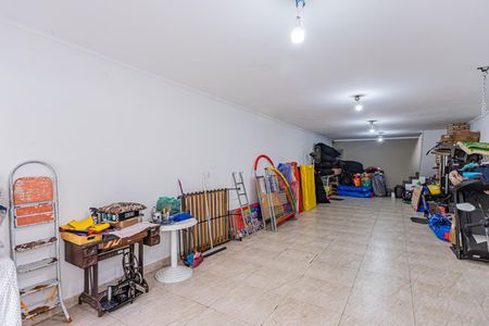 Casa à venda com 180m², 3 quartos e 4 vagasGaragem
