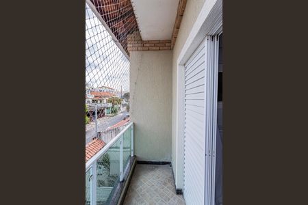 Casa à venda com 180m², 3 quartos e 4 vagasVaranda suite