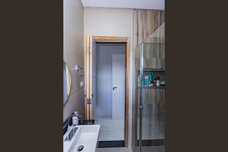 Casa à venda com 180m², 3 quartos e 4 vagasBanheiro suite