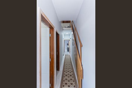 Casa à venda com 180m², 3 quartos e 4 vagasCorredor