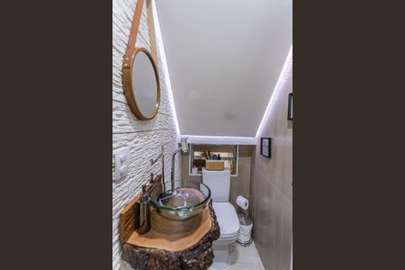 Casa à venda com 180m², 3 quartos e 4 vagasLavabo