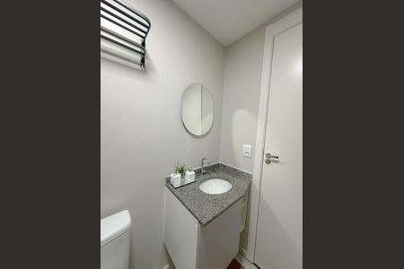 Apartamento para alugar com 40m², 2 quartos e sem vaga Apartamento para alugar com 40m², 2 quartos e sem vagaBanheiro