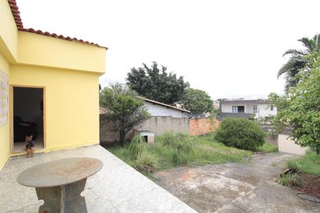 Casa à venda com 607m², 3 quartos e 4 vagasQuintal