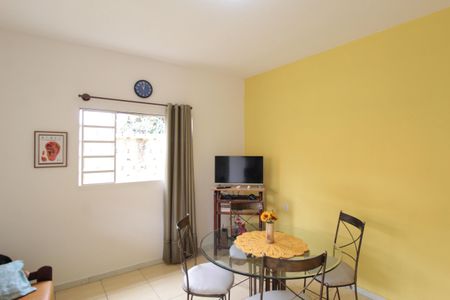 Casa à venda com 607m², 3 quartos e 4 vagasCopa