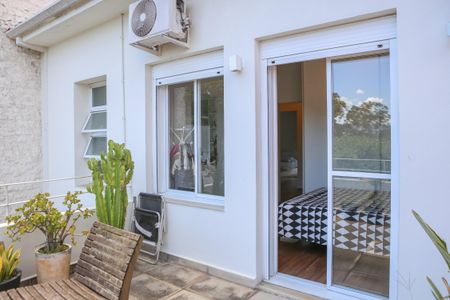 Suíte de casa à venda com 3 quartos, 160m² em Alto da Lapa, São Paulo