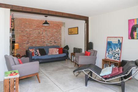 Casa à venda com 160m², 3 quartos e 2 vagas Casa à venda com 160m², 3 quartos e 2 vagasSala 2