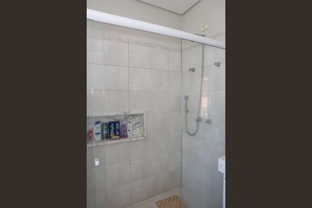 Casa à venda com 160m², 3 quartos e 2 vagas Casa à venda com 160m², 3 quartos e 2 vagasBanheiro da Suíte