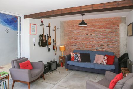 Casa à venda com 160m², 3 quartos e 2 vagas Casa à venda com 160m², 3 quartos e 2 vagasSala 2