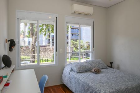 Casa à venda com 160m², 3 quartos e 2 vagas Casa à venda com 160m², 3 quartos e 2 vagasQuarto 2