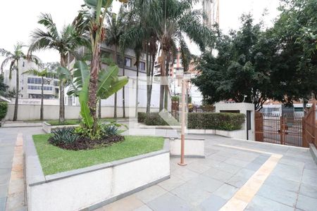 Apartamento à venda com 120m², 3 quartos e 3 vagas Apartamento à venda com 120m², 3 quartos e 3 vagasÁrea comum