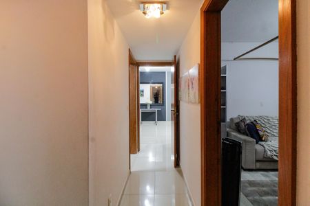 Apartamento à venda com 120m², 3 quartos e 3 vagas Apartamento à venda com 120m², 3 quartos e 3 vagasCorredor