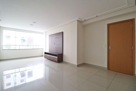 Sala de apartamento para alugar com 3 quartos, 104m² em Santa Mônica, Uberlândia