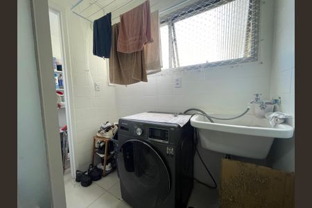 Casa à venda com 64m², 2 quartos e 1 vagaÁrea de Serviço