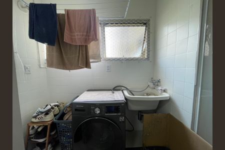 Casa à venda com 64m², 2 quartos e 1 vagaÁrea de Serviço