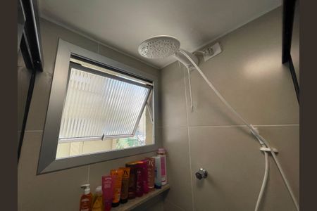 Casa à venda com 64m², 2 quartos e 1 vagaBanheiro