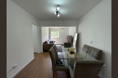 Casa à venda com 64m², 2 quartos e 1 vagaSala