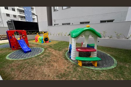 Apartamento para alugar com 42m², 2 quartos e 1 vaga Apartamento para alugar com 42m², 2 quartos e 1 vagaPlayground