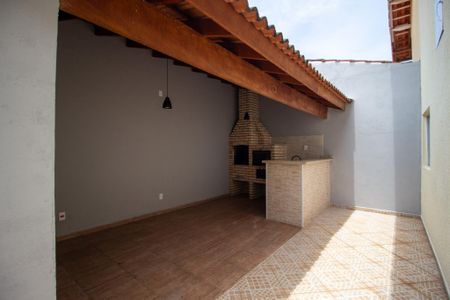 Casa de condomínio para alugar com 75m², 2 quartos e 2 vagas Casa de condomínio para alugar com 75m², 2 quartos e 2 vagasÁrea gourmet