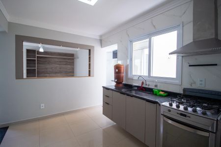 Casa de condomínio para alugar com 75m², 2 quartos e 2 vagas Casa de condomínio para alugar com 75m², 2 quartos e 2 vagasCozinha