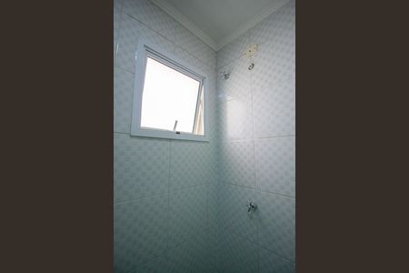 Casa de condomínio para alugar com 75m², 2 quartos e 2 vagas Casa de condomínio para alugar com 75m², 2 quartos e 2 vagasBanheiro